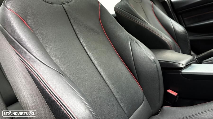 BMW 320 d Touring xDrive Sport Line - 20