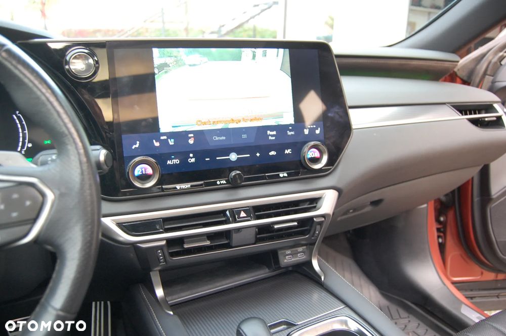 Lexus RX - 32