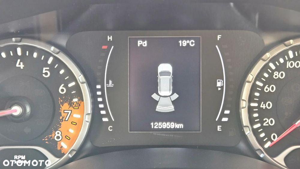 Jeep Renegade 1.4 MultiAir Longitude FWD S&S - 28