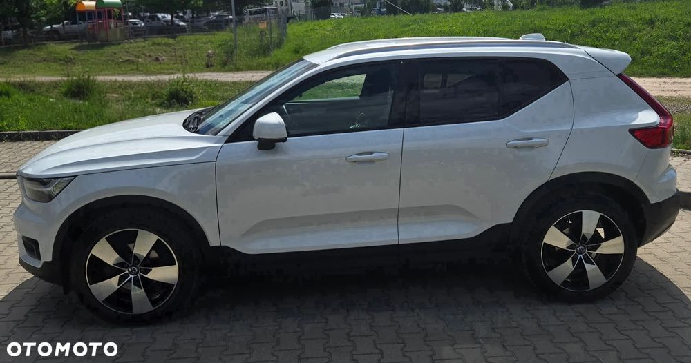 Volvo XC 40 T3 Momentum Pro - 7