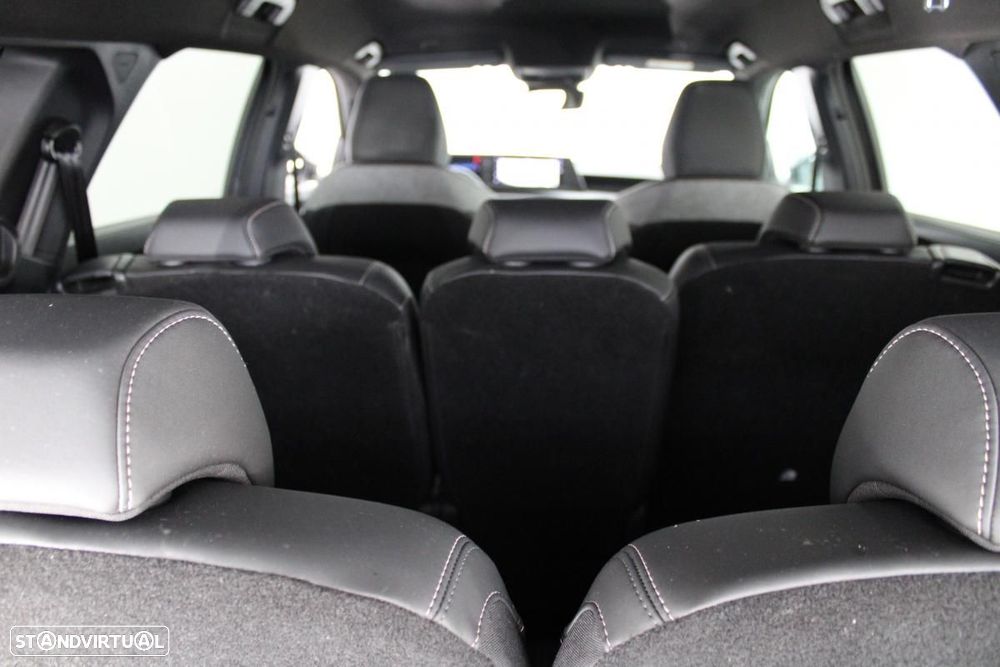 Peugeot E-5008 210 Allure Business - 11