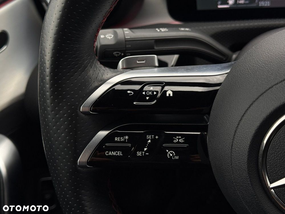 Mercedes-Benz CLA - 17