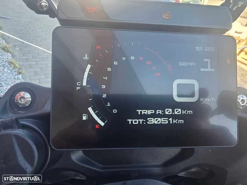 Benelli TRK 702 X ABS - 9