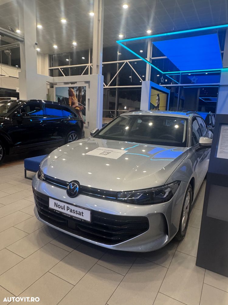 Volkswagen Passat 1.5 eTSI DSG MHEV Base - 2