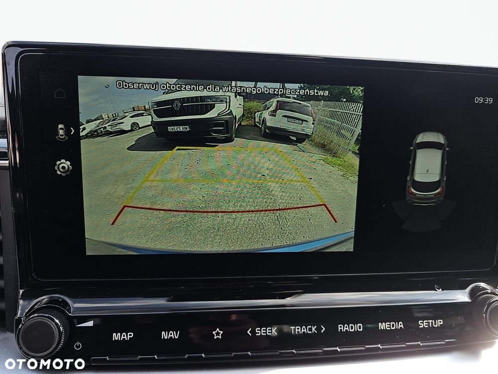 Kia XCeed - 24