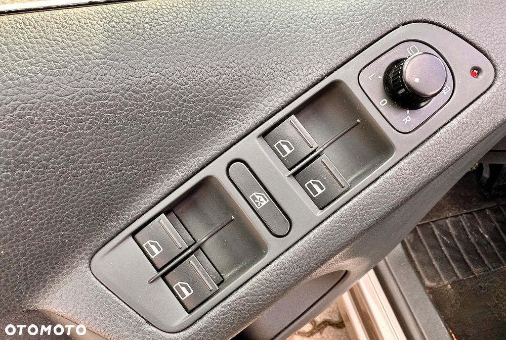 Volkswagen Tiguan - 16