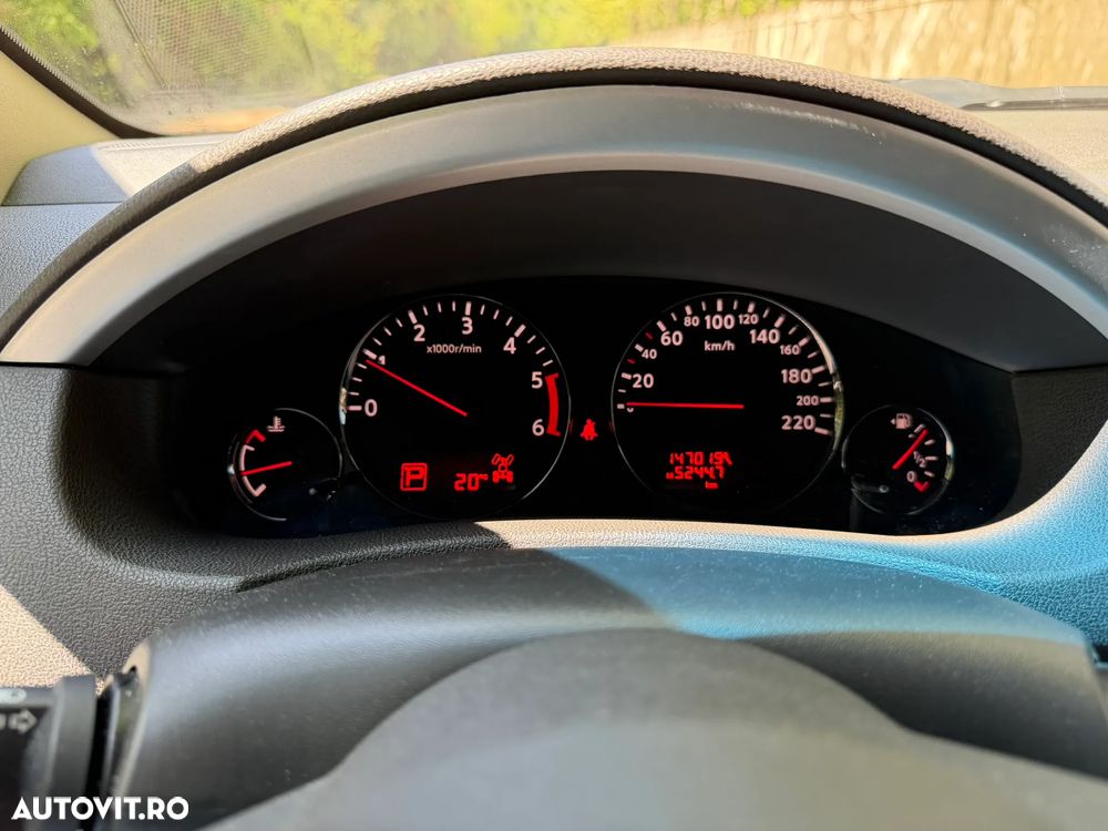 Nissan Pathfinder 2.5 dCi DPF All Mode 4X4 SE Aut. - 2