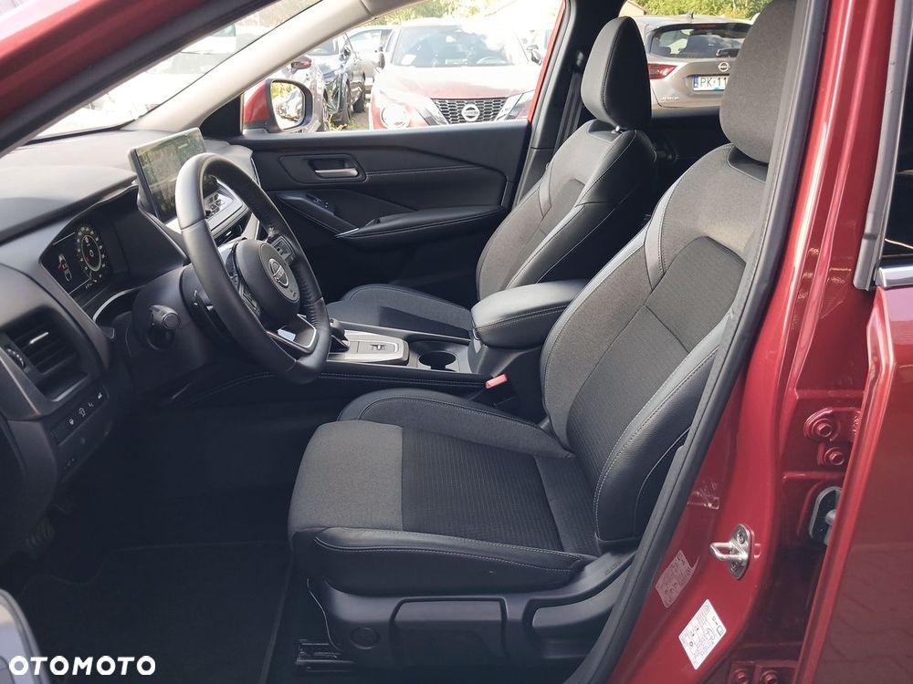 Nissan Qashqai 1.3 DIG-T mHEV N-Connecta Xtronic - 11