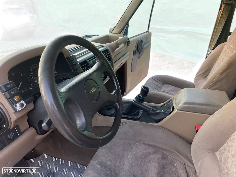 Land Rover Discovery 2.5 TDi - 6