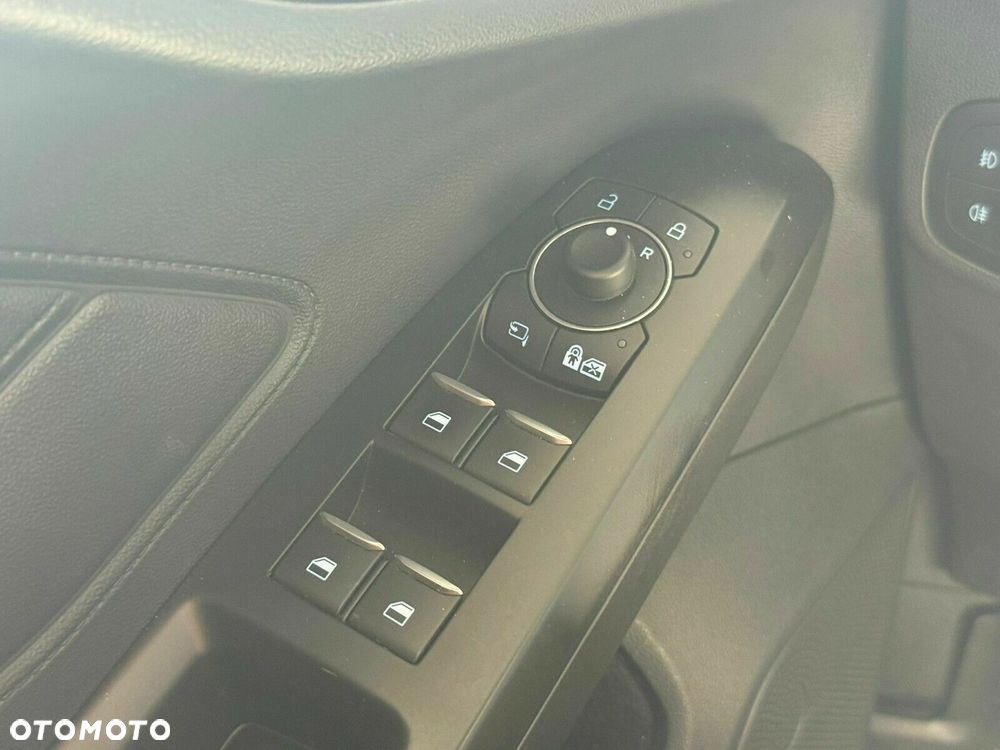 Ford Focus 1.5 EcoBoost ST-Line X - 33