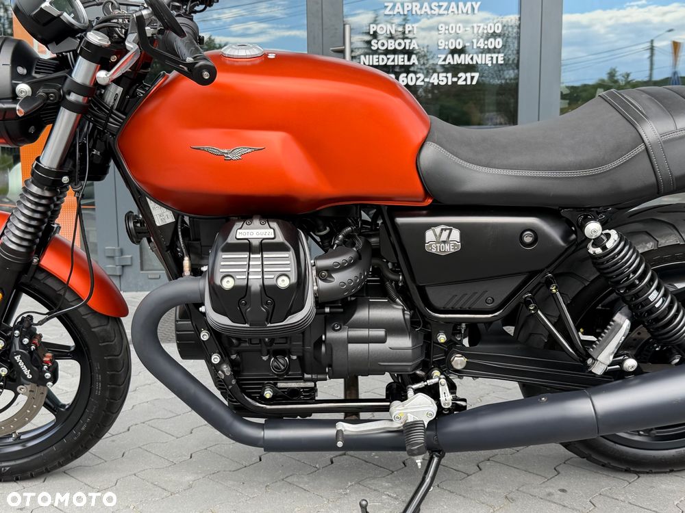 Moto Guzzi V7 - 35