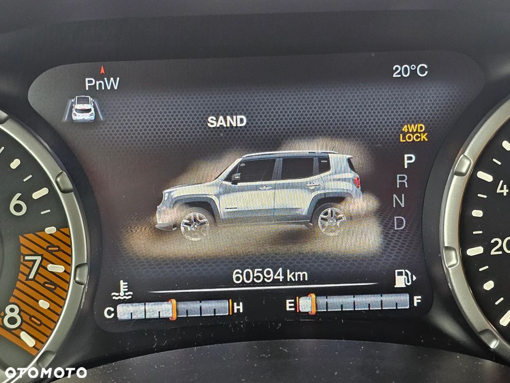Jeep Renegade - 17