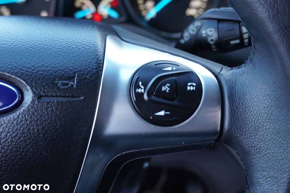 Ford Kuga 2.0 TDCi 4x4 Titanium - 30