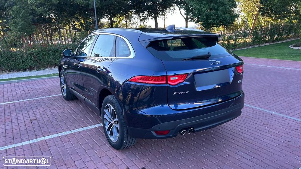 Jaguar F-Pace 2.0 i4D Prestige AWD Aut. - 8