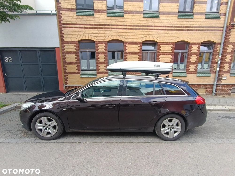 Opel Insignia - 1