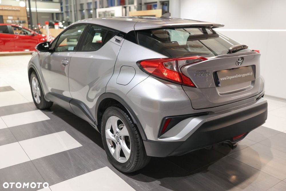 Toyota C-HR - 5