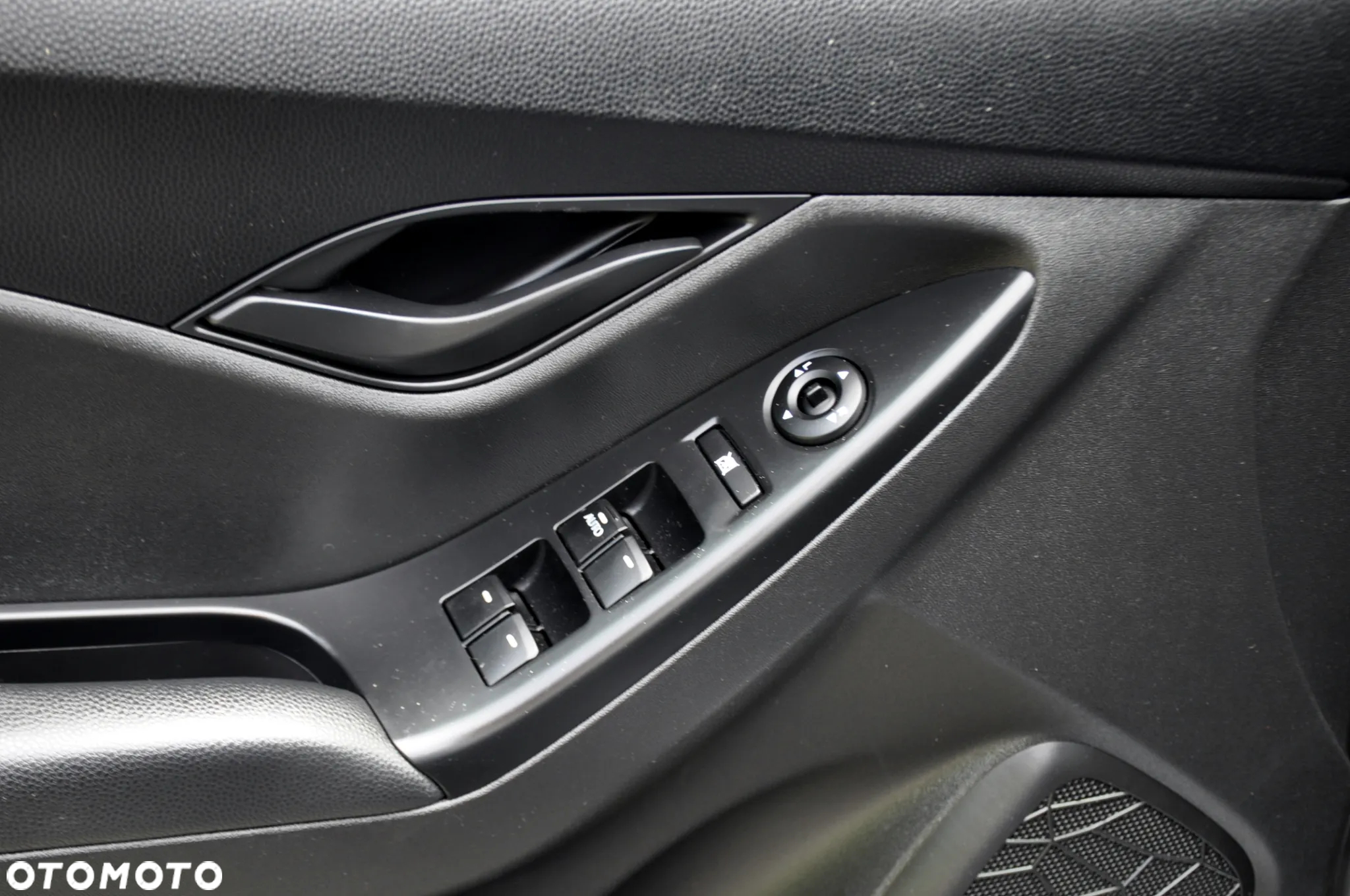 Hyundai ix20 1.4 Premium - 36