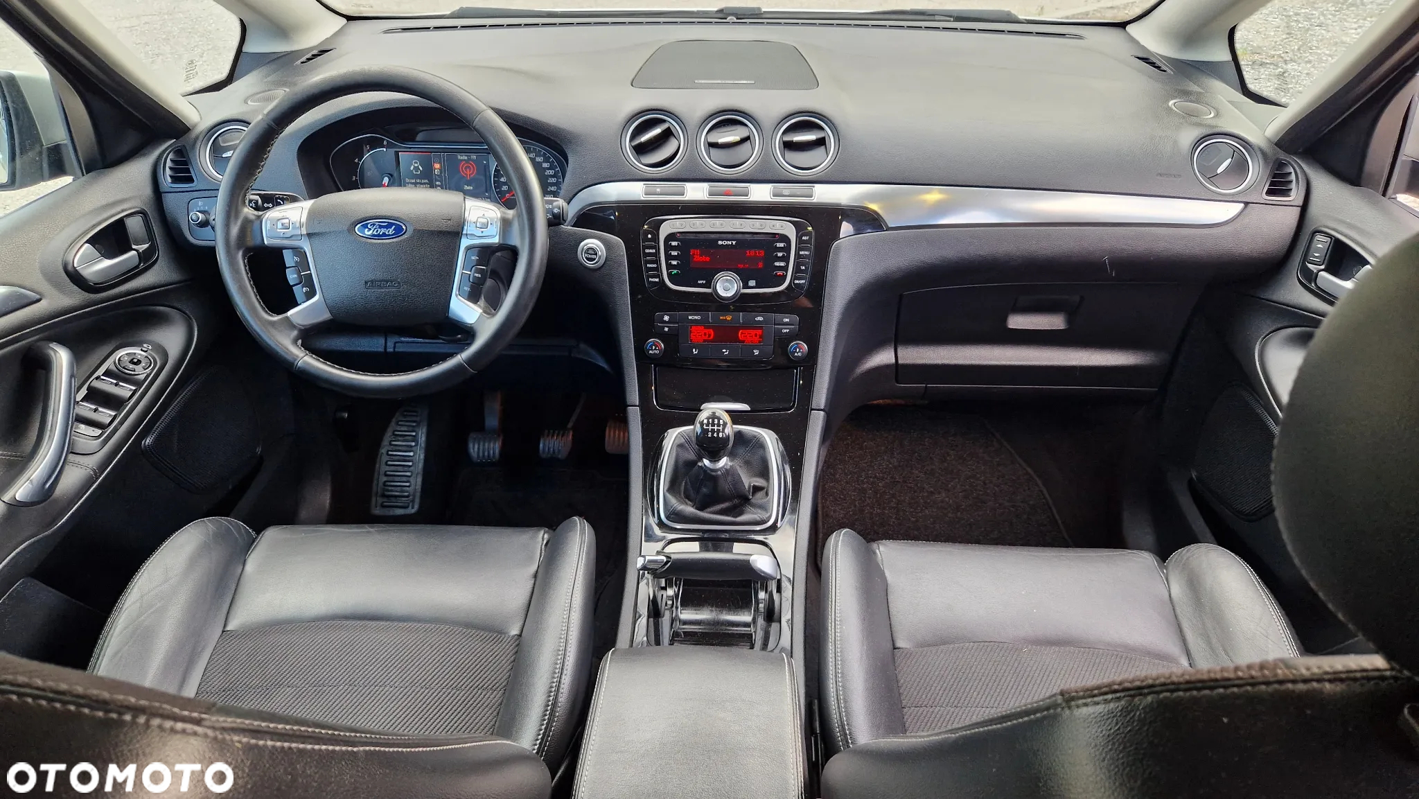 Ford S-Max 2.0 TDCi DPF Titanium X - 12