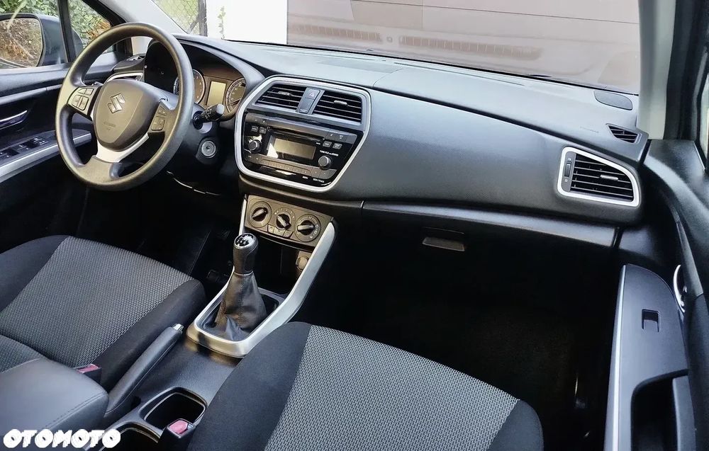 Suzuki SX4 S-Cross 1.6 Premium Plus - 6