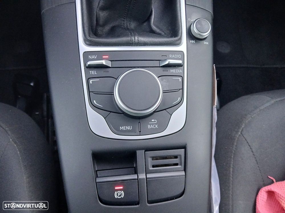 Audi A3 Sportback 1.6 TDI - 26