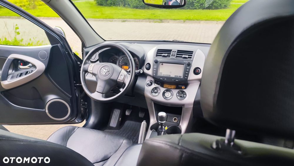 Toyota RAV4 2.2 D-4D 4x2 Travel - 14