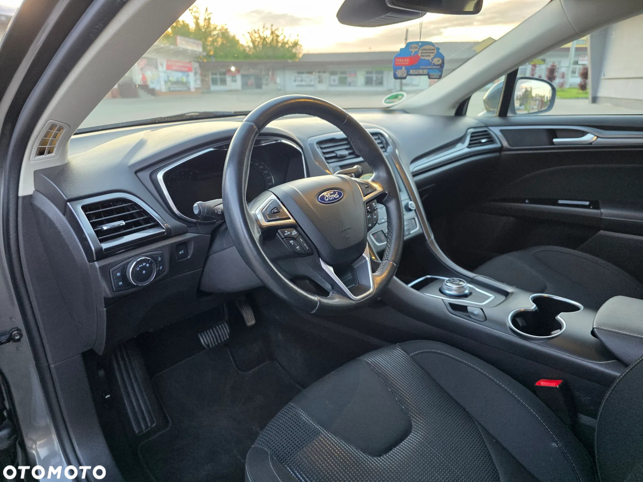 Ford Mondeo 2.0 EcoBlue Executive - 18