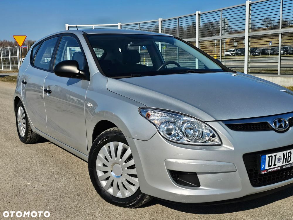Hyundai i30 1.6 CRDi Base - 9