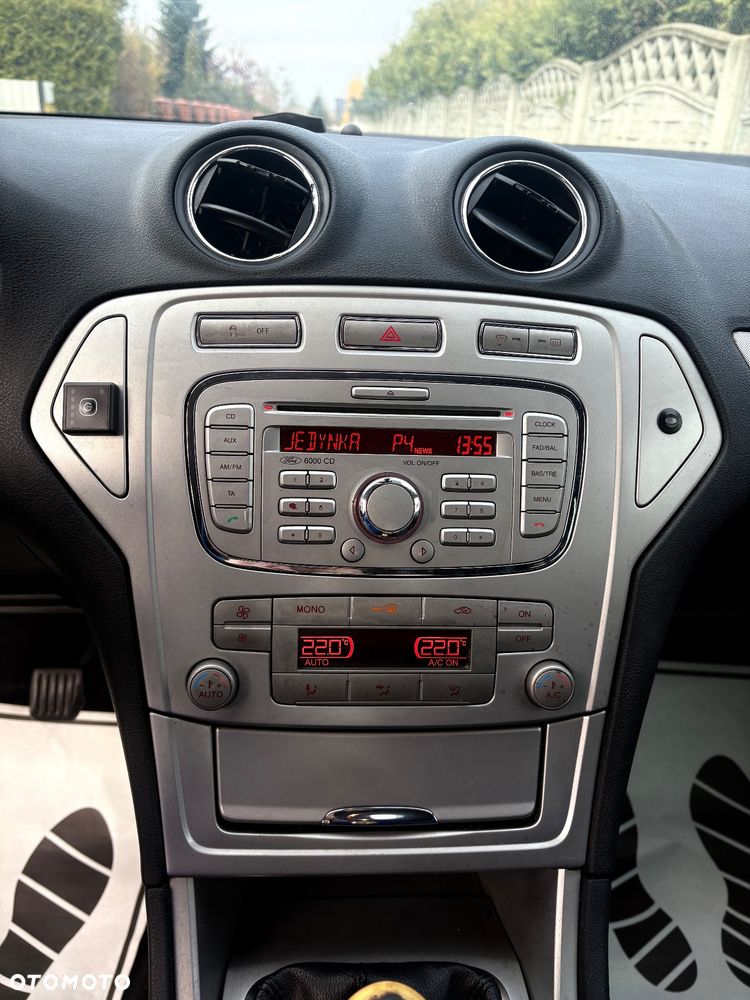 Ford Mondeo 1.6 Titanium - 14