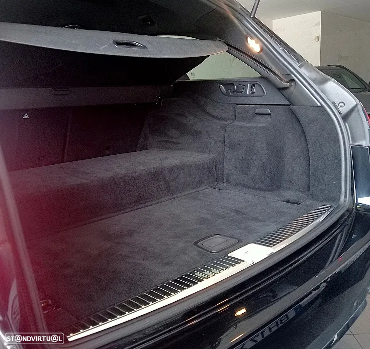 Mercedes-Benz E 300 T 9G-TRONIC AMG Line - 24