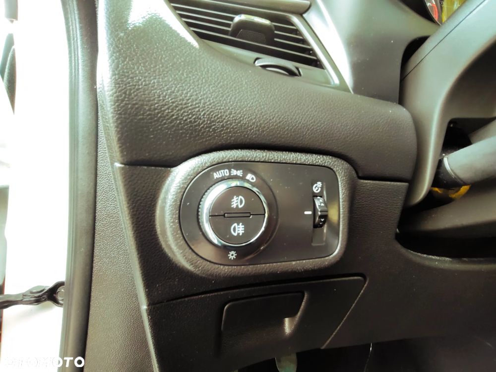 Opel Zafira Tourer 2.0 CDTI ecoFLEX Start/Stop Style - 32