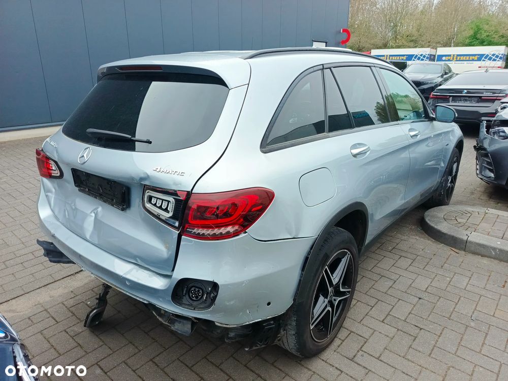 Mercedes-Benz GLC 300 de 4-Matic - 3