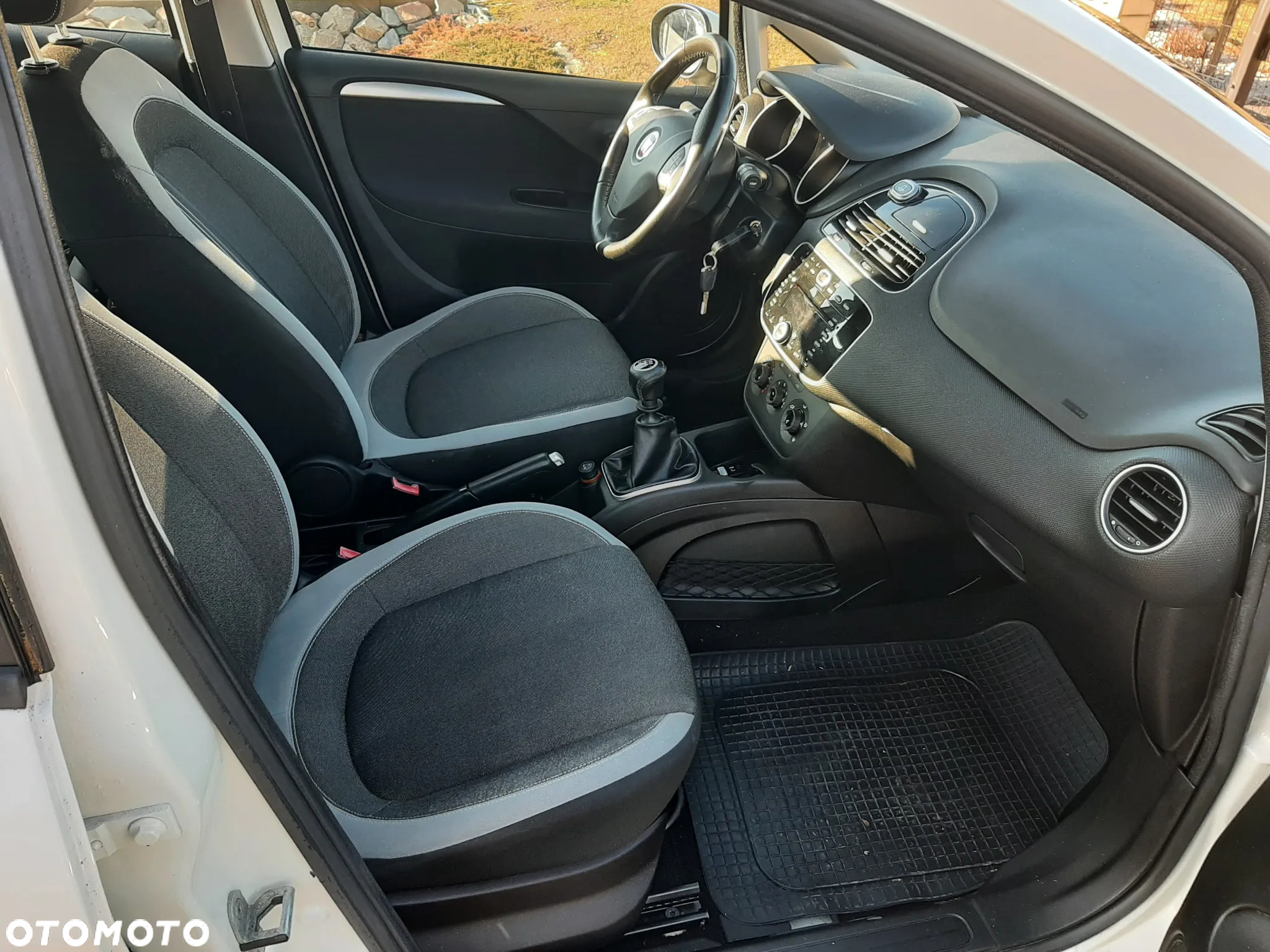 Fiat Punto - 18