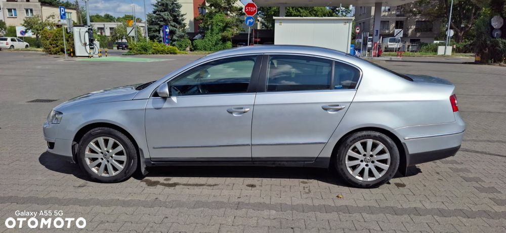 Volkswagen Passat 2.0 TDI DPF Comfortline - 4