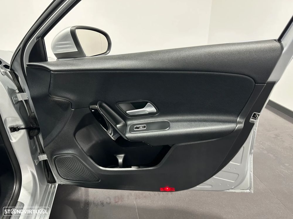 Mercedes-Benz A 180 d Progressive - 36