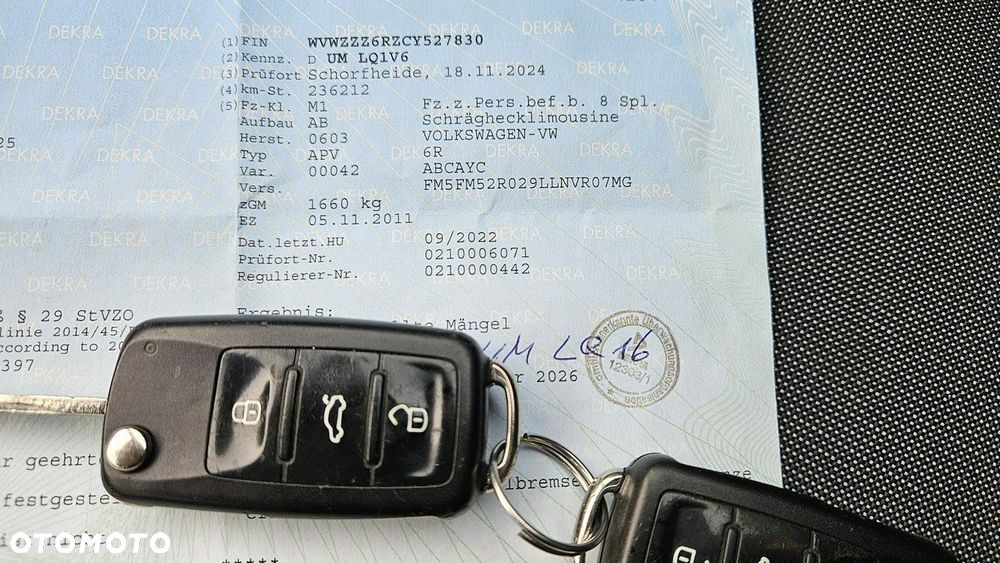 Volkswagen Polo 1.6 Tour Edition - 28