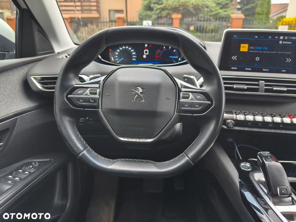 Peugeot 5008 1.5 BlueHDi Allure S&S EAT8 - 26