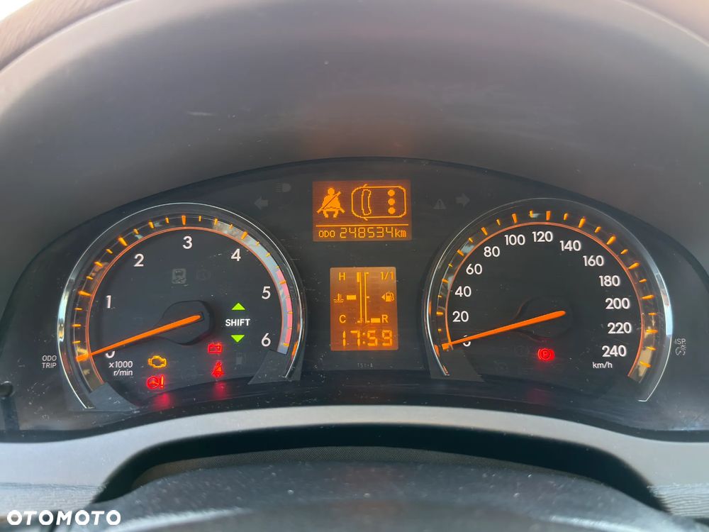 Toyota Avensis 2.0 D-4D Sol - 5