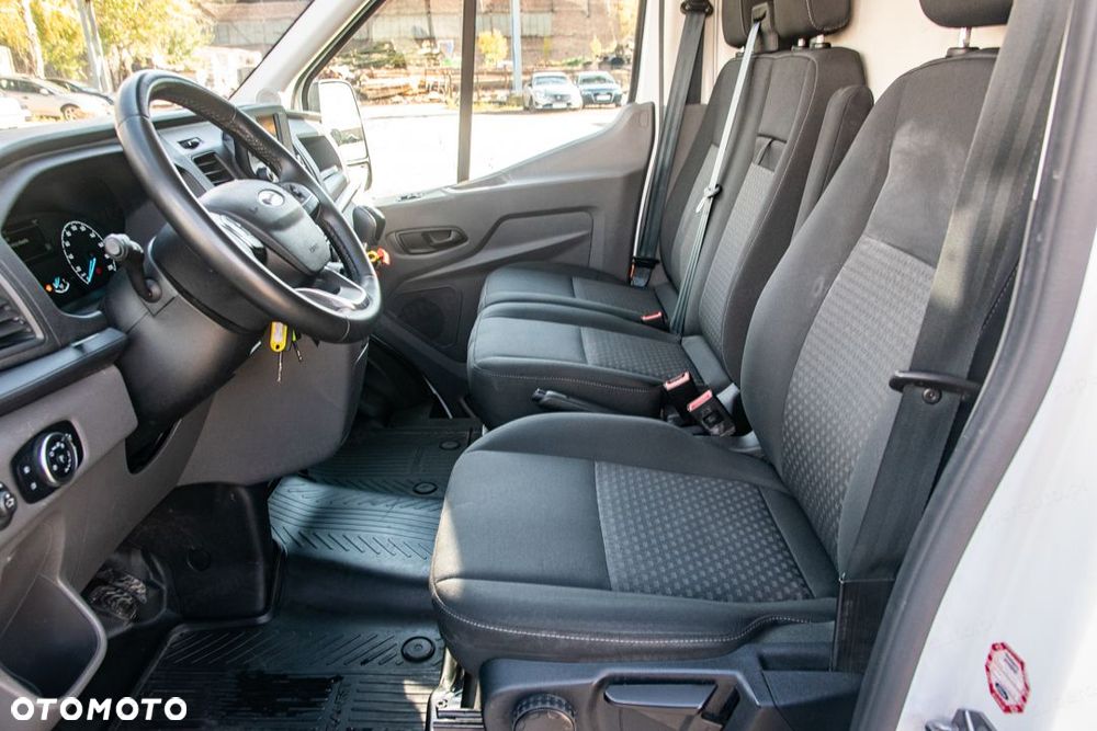 Ford Transit 350 L3H2 Trend 2.0 130KM - 16