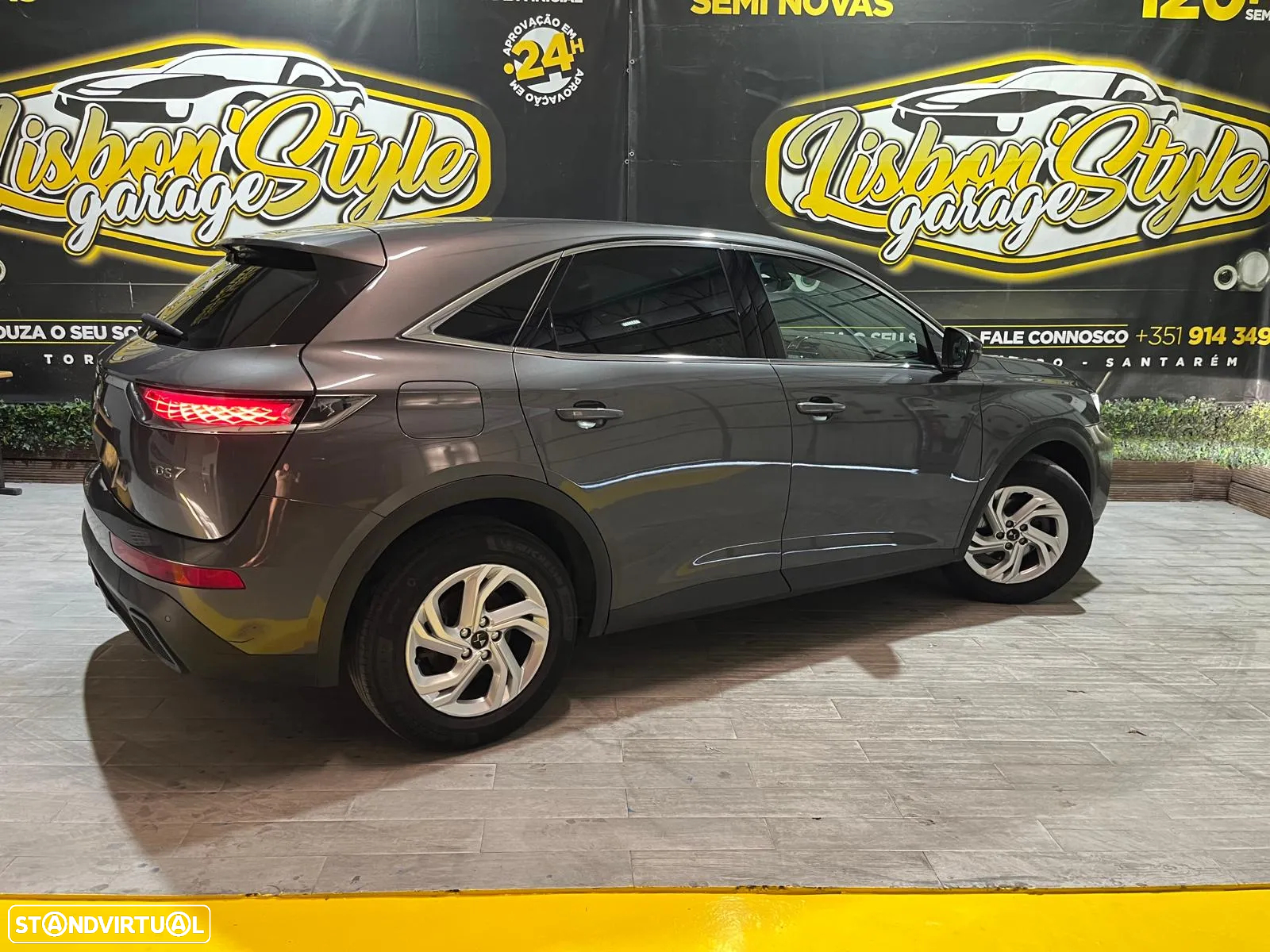 DS DS7 Crossback - 16