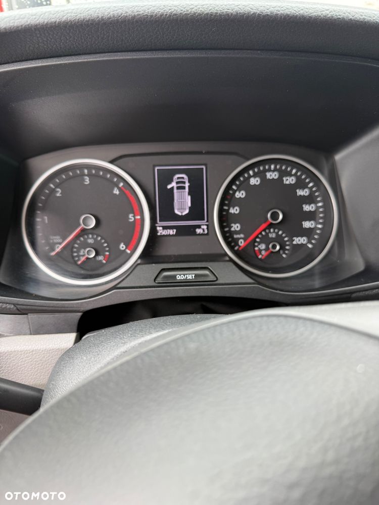 Volkswagen Crafter - 10