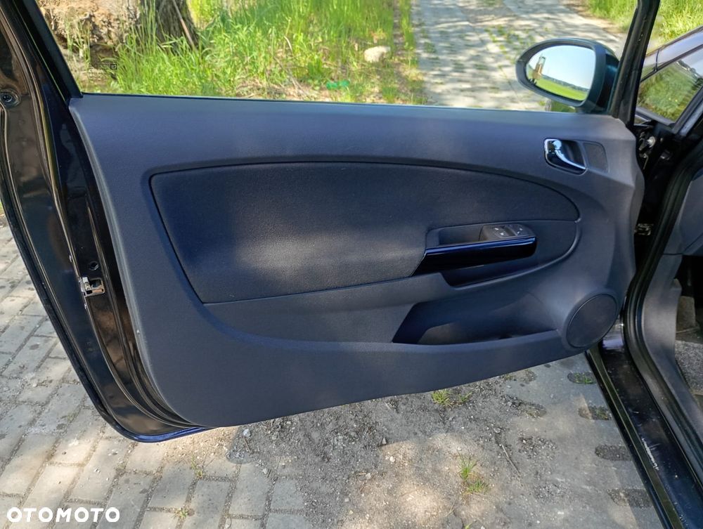 Opel Corsa - 17