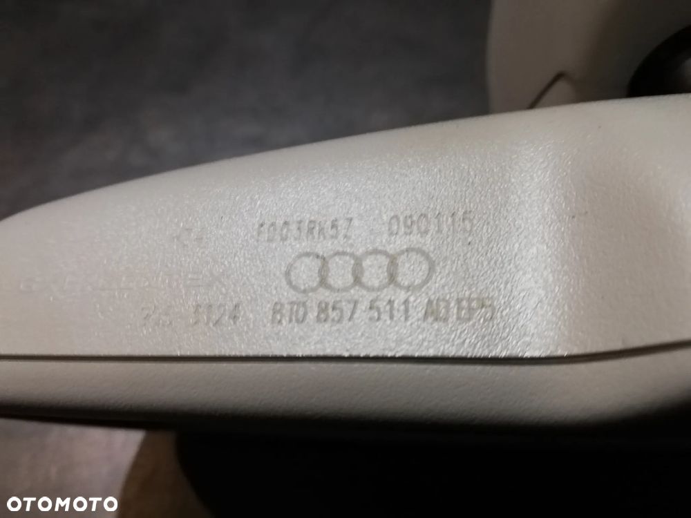 LUSTERKO ŚRODKOWE AUDI A6 C7 Q5 8T0857511AB - 2