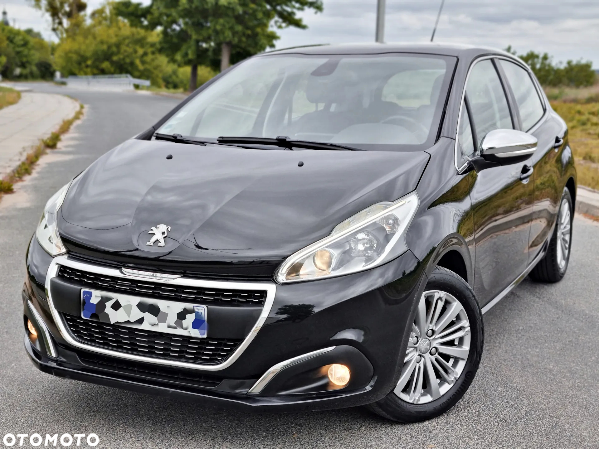 Peugeot 208 PureTech 82 Start & Stop Allure - 9