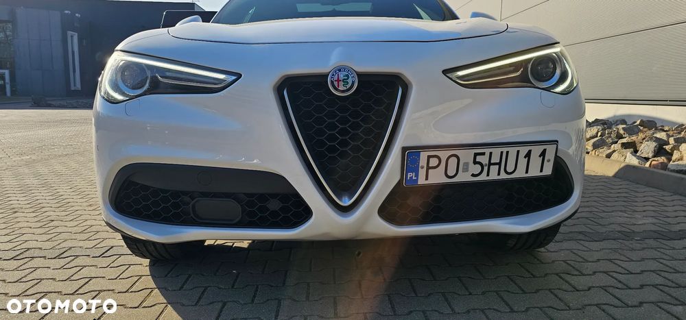 Alfa Romeo Stelvio 2.0 Turbo Executive Q4 - 9