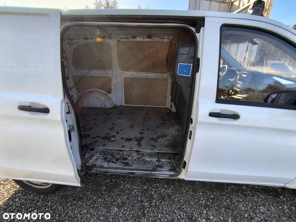 Mercedes-Benz VITO - 10
