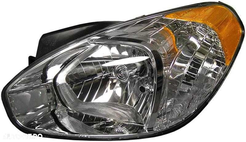 Far stanga/dreapta Hyundai Accent an 2006-2010 , faruri noi - 2