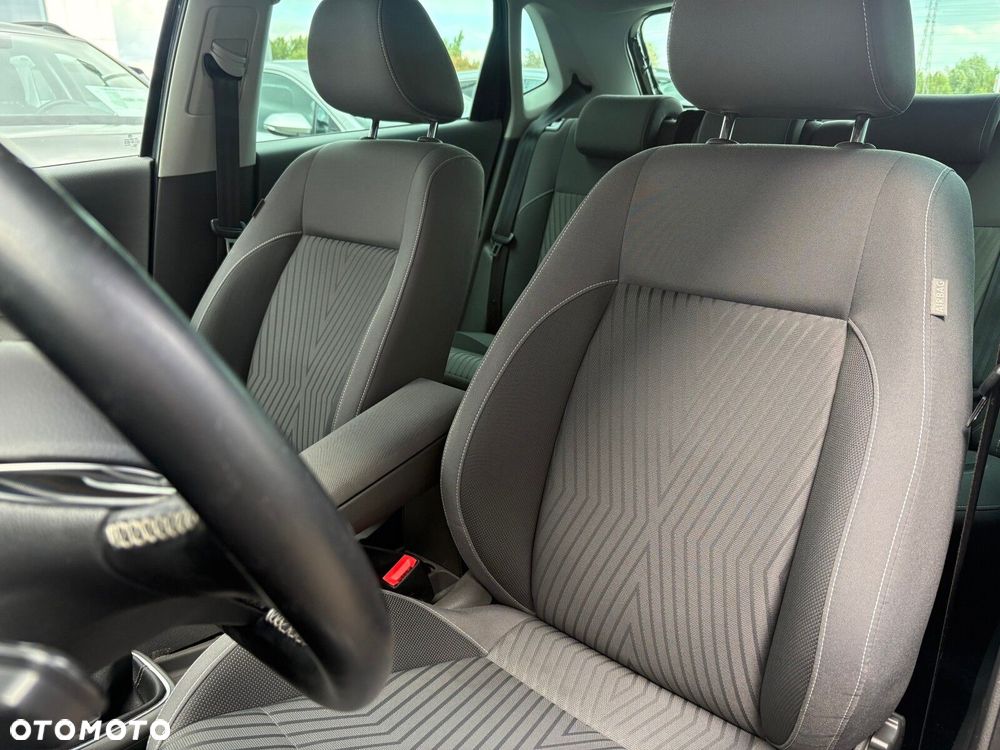 Volkswagen Polo 1.2 TSI BMT Fresh - 13