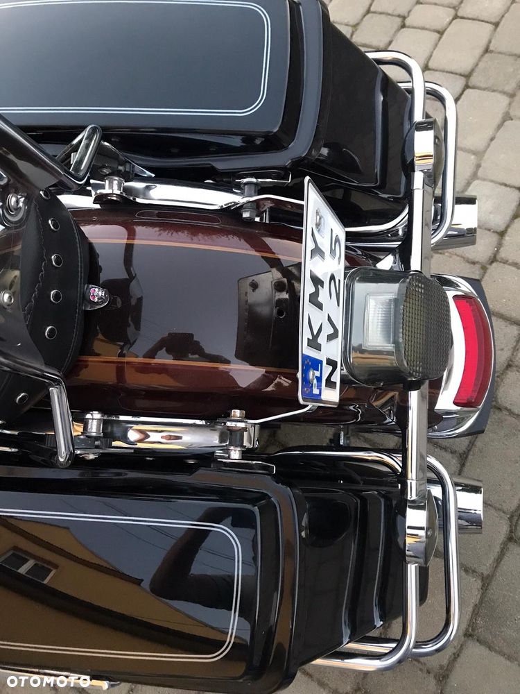 Harley-Davidson Touring Road King - 11