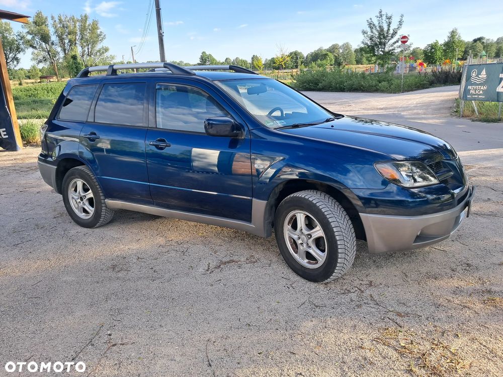 Mitsubishi Outlander 2.0 Comfort 4WD - 3