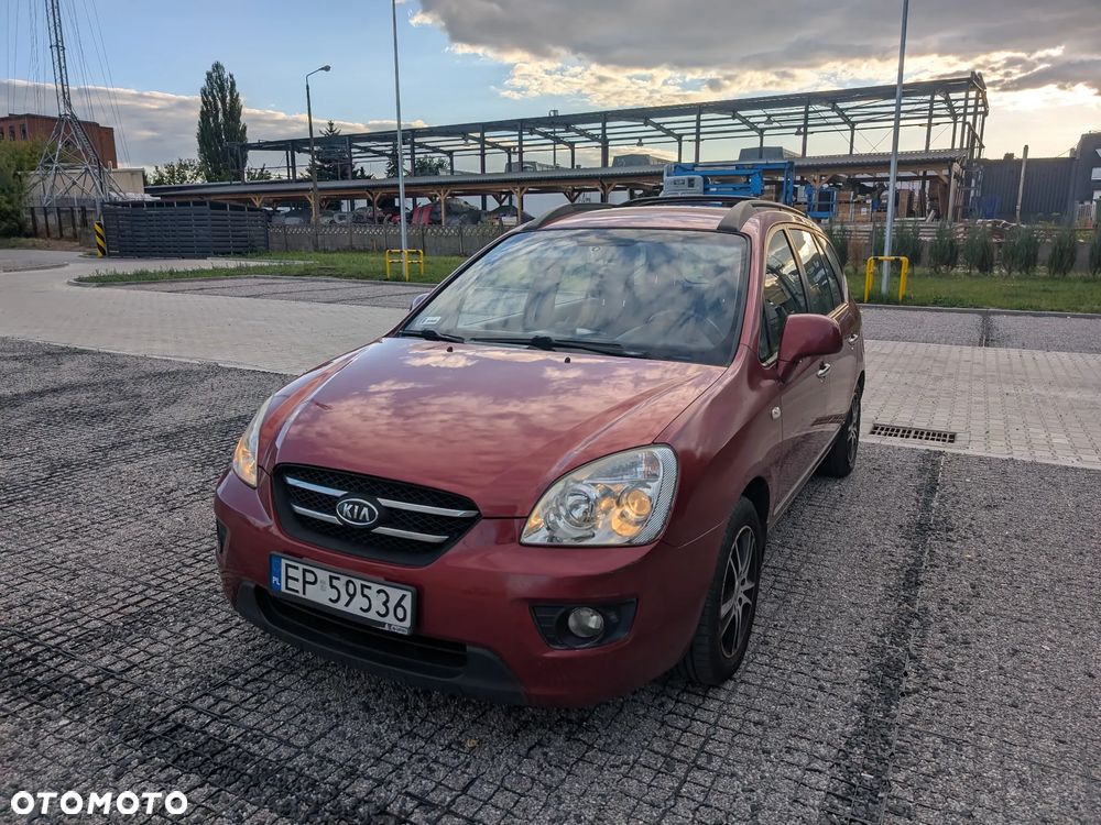 Kia Carens 2.0 CRDi Voyage - 1